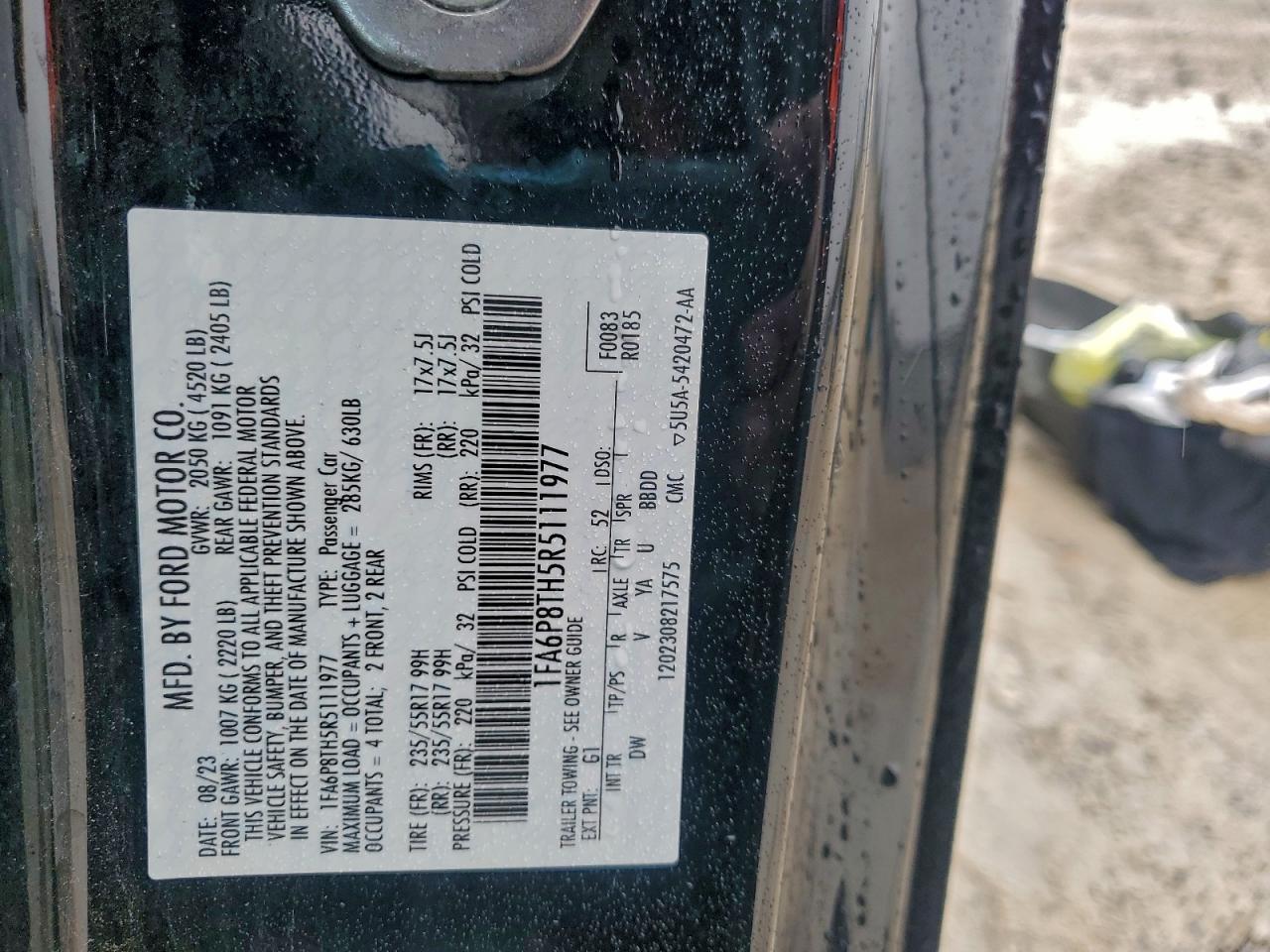 2024 Ford Mustang - zdjęcie 12