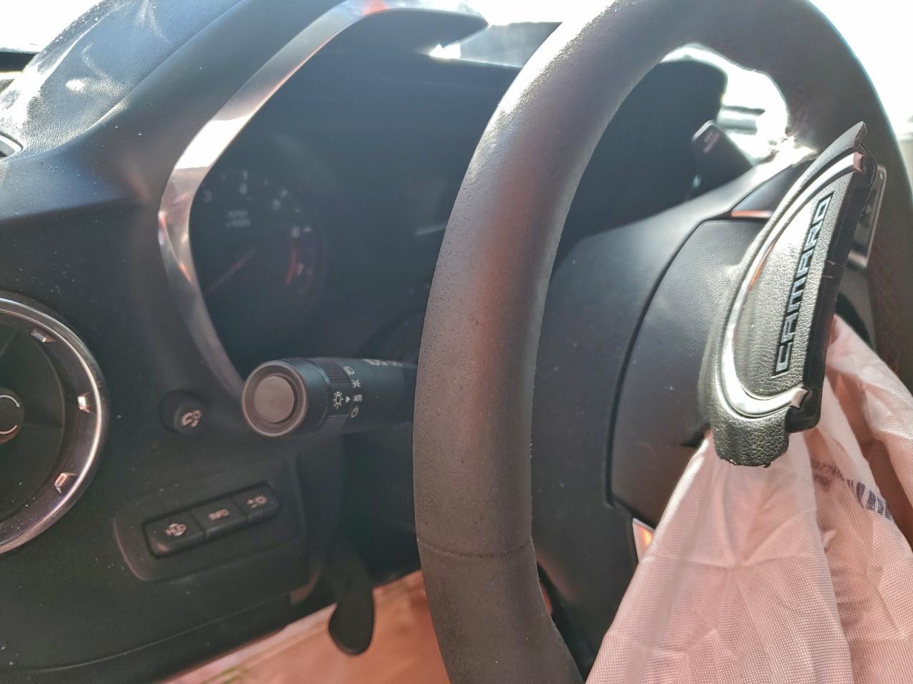 2021 Chevrolet Camaro Zl1 - zdjęcie 9