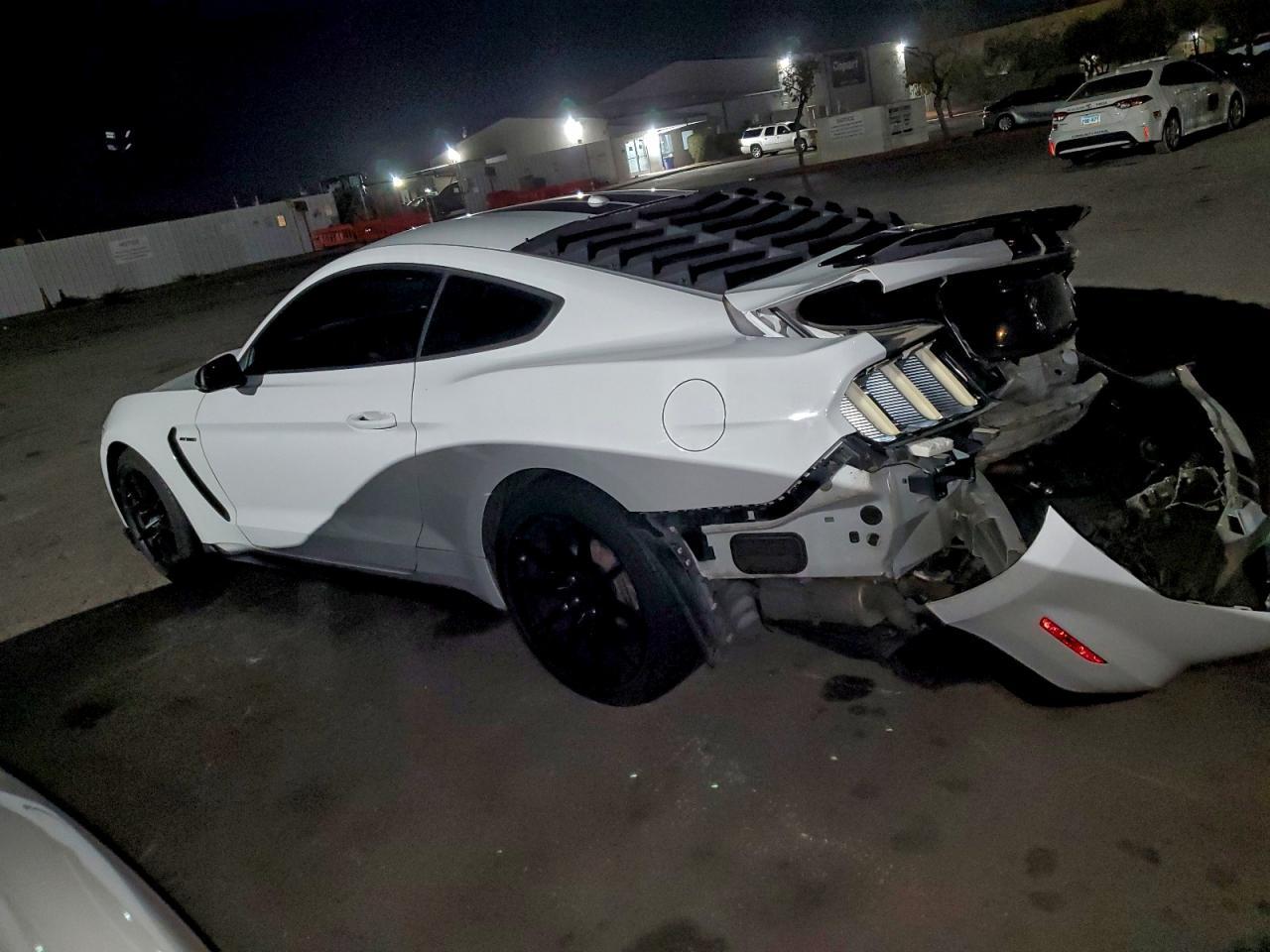 2017 Ford Mustang Shelby Gt350 - zdjęcie 2