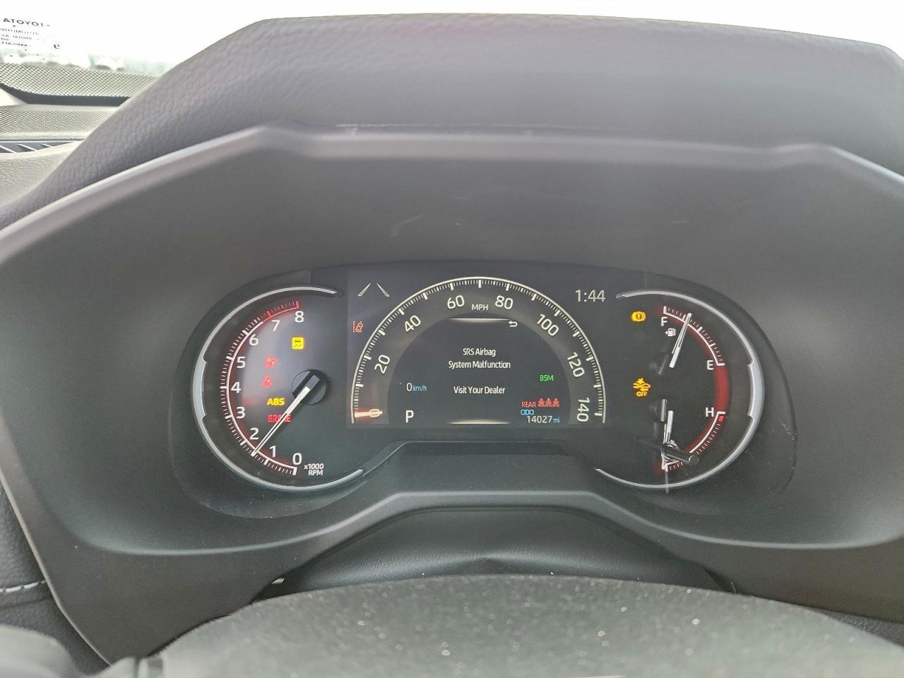2024 Toyota Rav4 Xle - zdjęcie 9