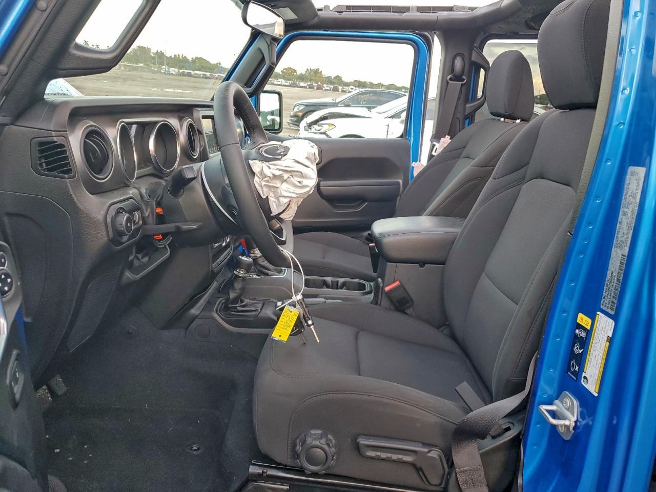 2023 Jeep Wrangler Sport - zdjęcie 7