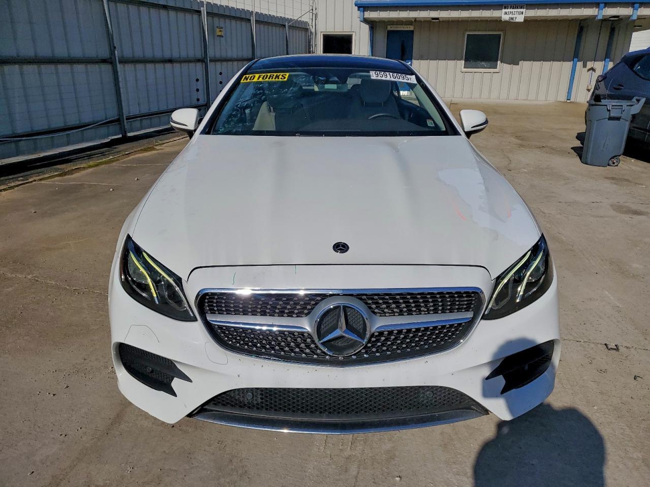 2018 Mercedes-Benz E 400 - zdjęcie 5