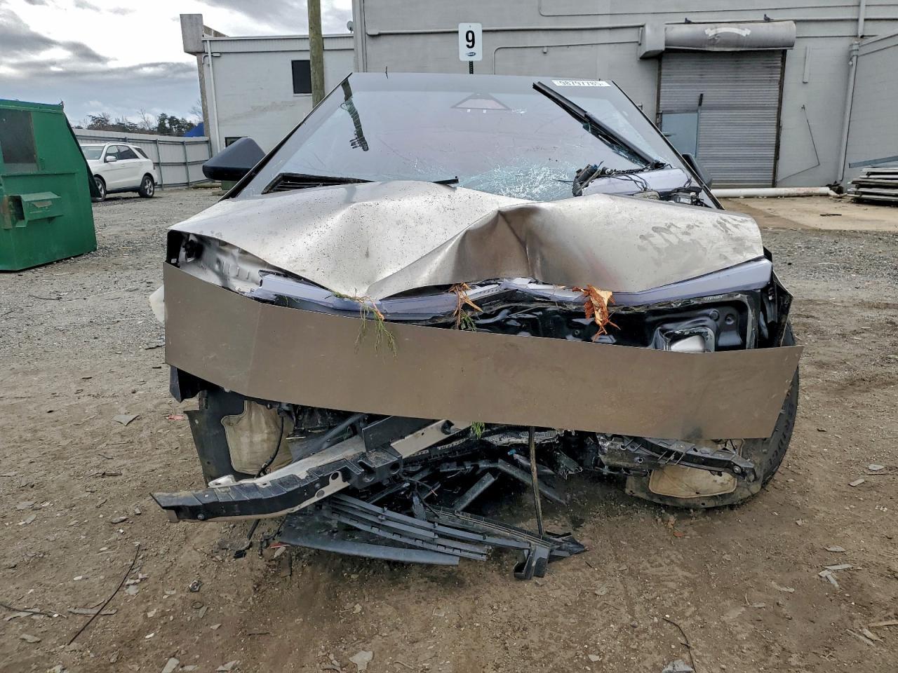 2024 Tesla Cybertruck - zdjęcie 5