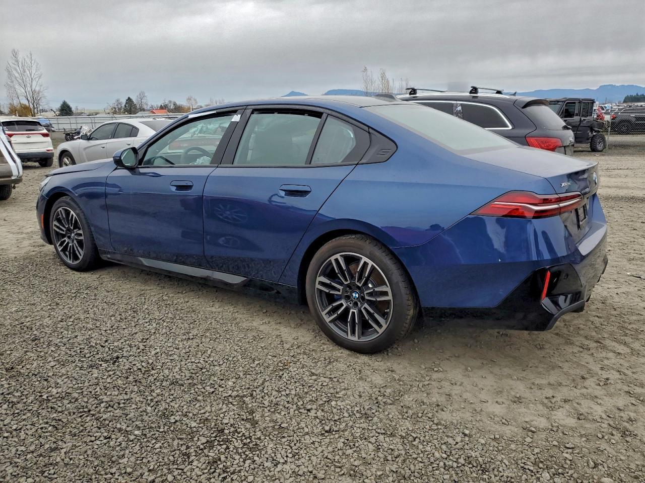 2026 BMW 540 Xi - zdjęcie 2