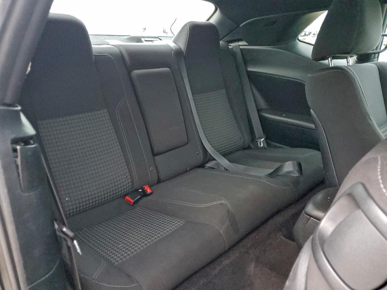 2018 Dodge Challenger R/T - zdjęcie 10