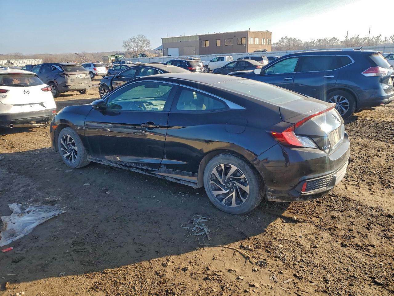 2018 Honda Civic Lx - zdjęcie 2