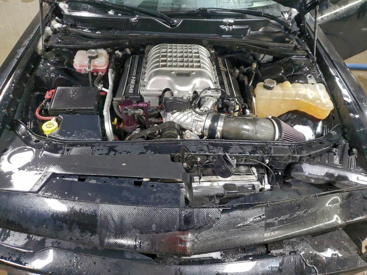 2016 Dodge Challenger Srt Hellcat - zdjęcie 11