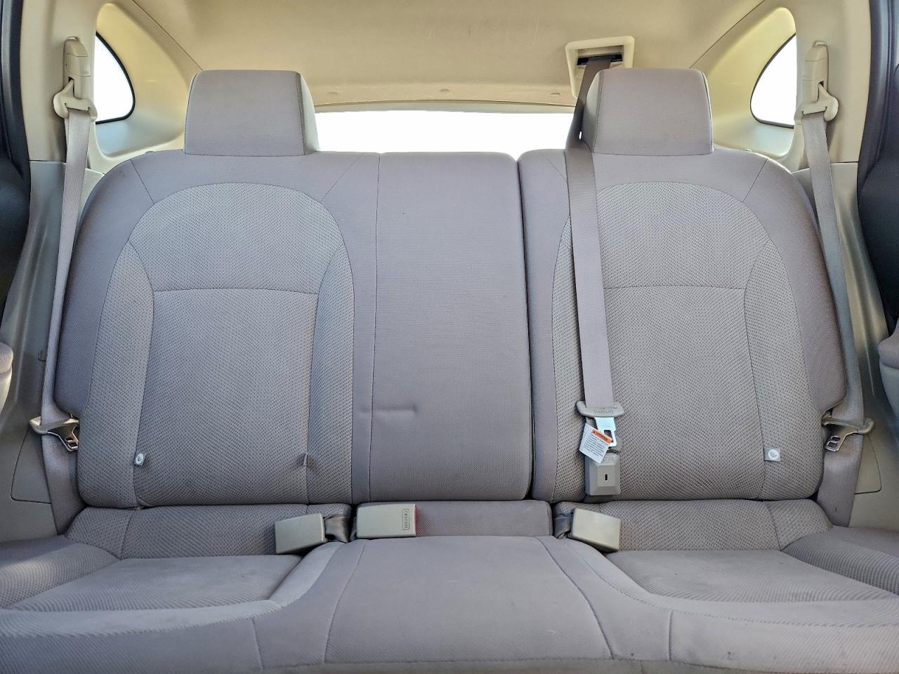 2013 Nissan Rogue S - zdjęcie 10