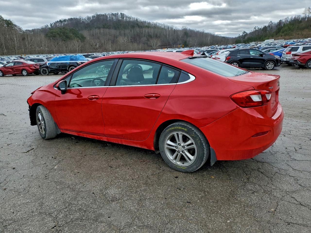 2017 Chevrolet Cruze Lt - zdjęcie 2