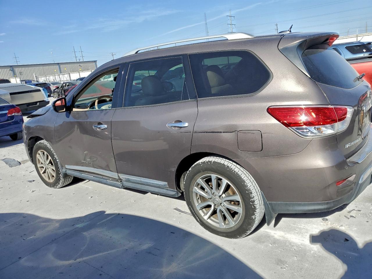 2013 Nissan Pathfinder S - zdjęcie 2