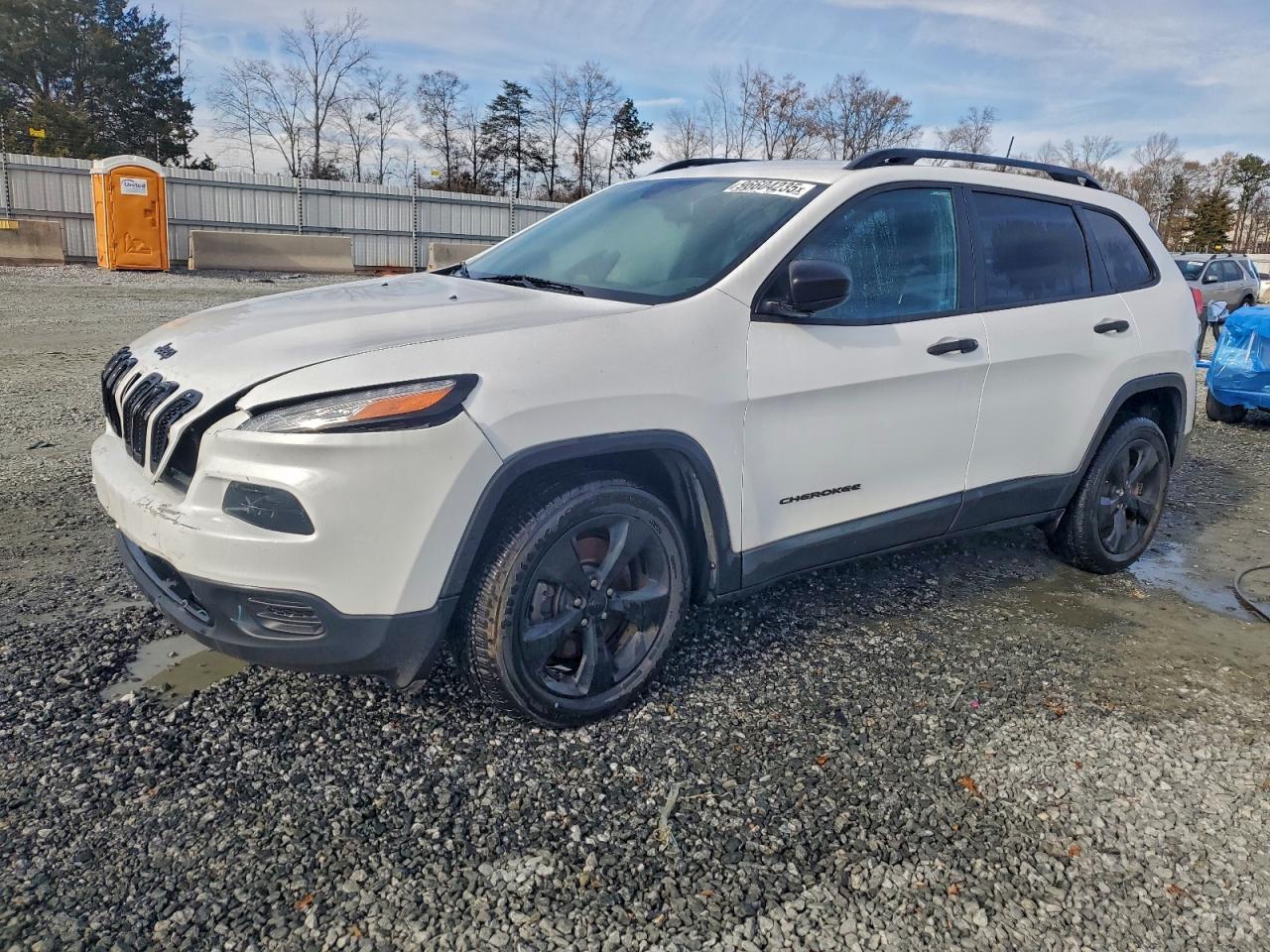 2017 Jeep Cherokee Sport - zdjęcie główne