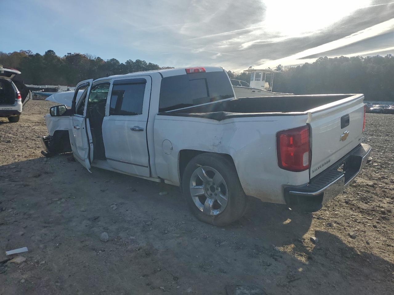 2016 Chevrolet Silverado C1500 Ltz - zdjęcie 2