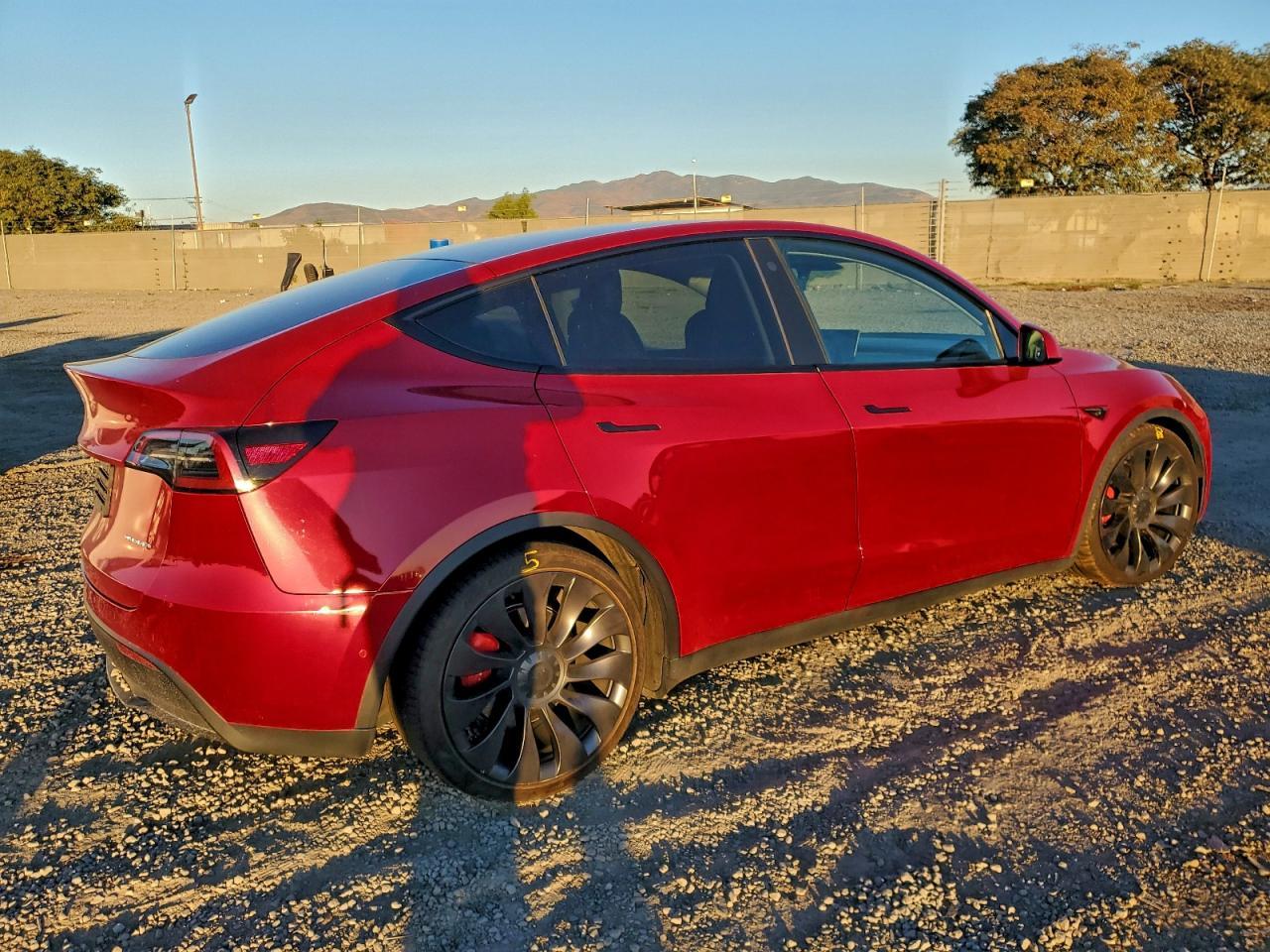 2022 Tesla Model Y - zdjęcie 3