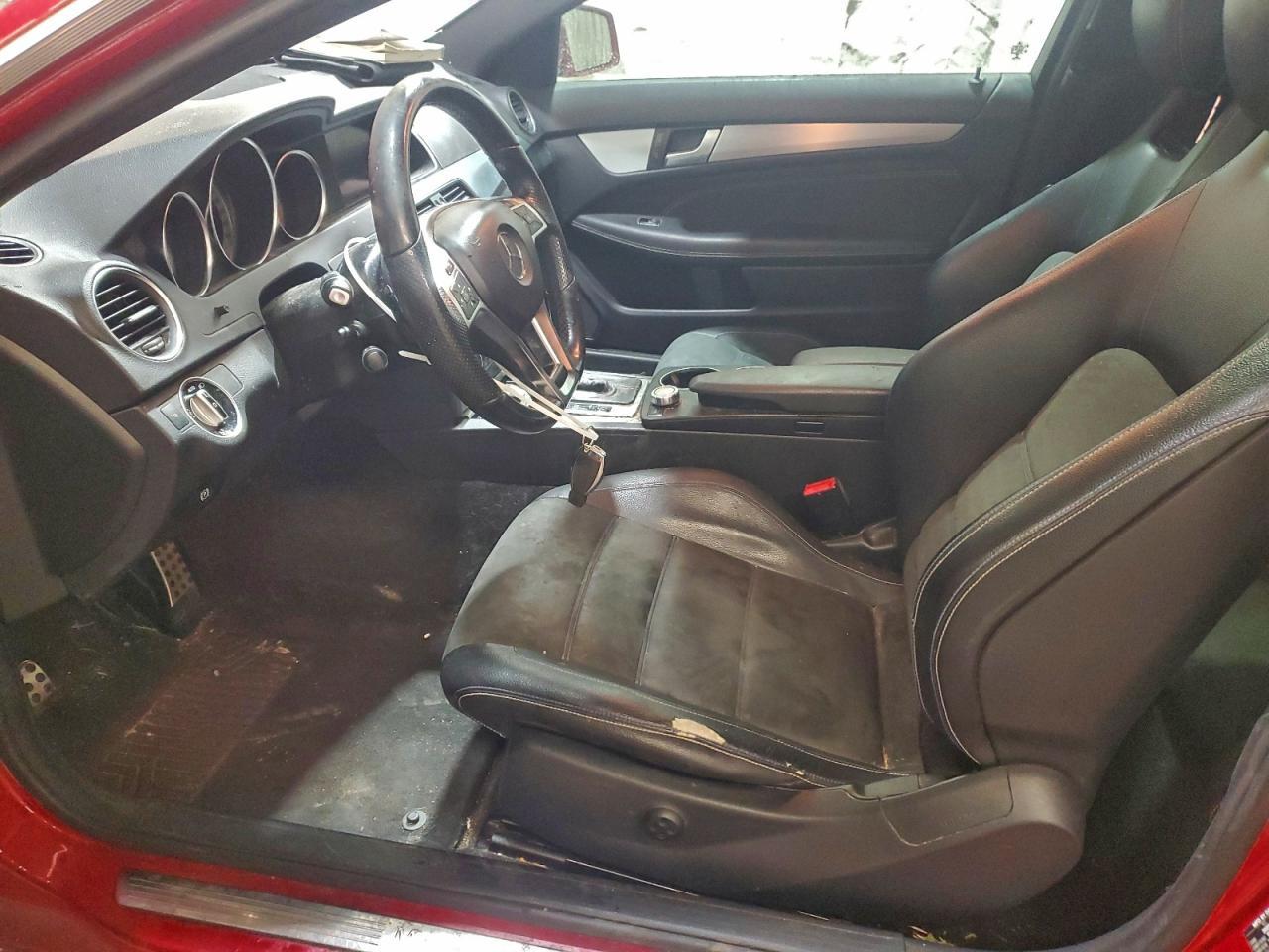 2015 Mercedes-Benz C 250 - zdjęcie 7