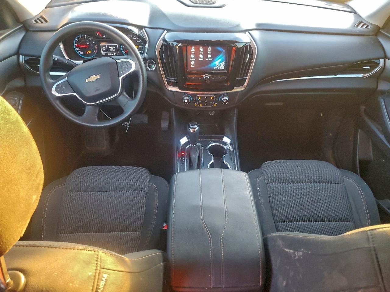 2018 Chevrolet Traverse Ls - zdjęcie 8