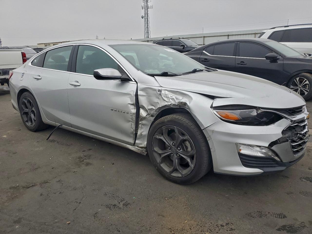2021 Chevrolet Malibu Lt - zdjęcie 4