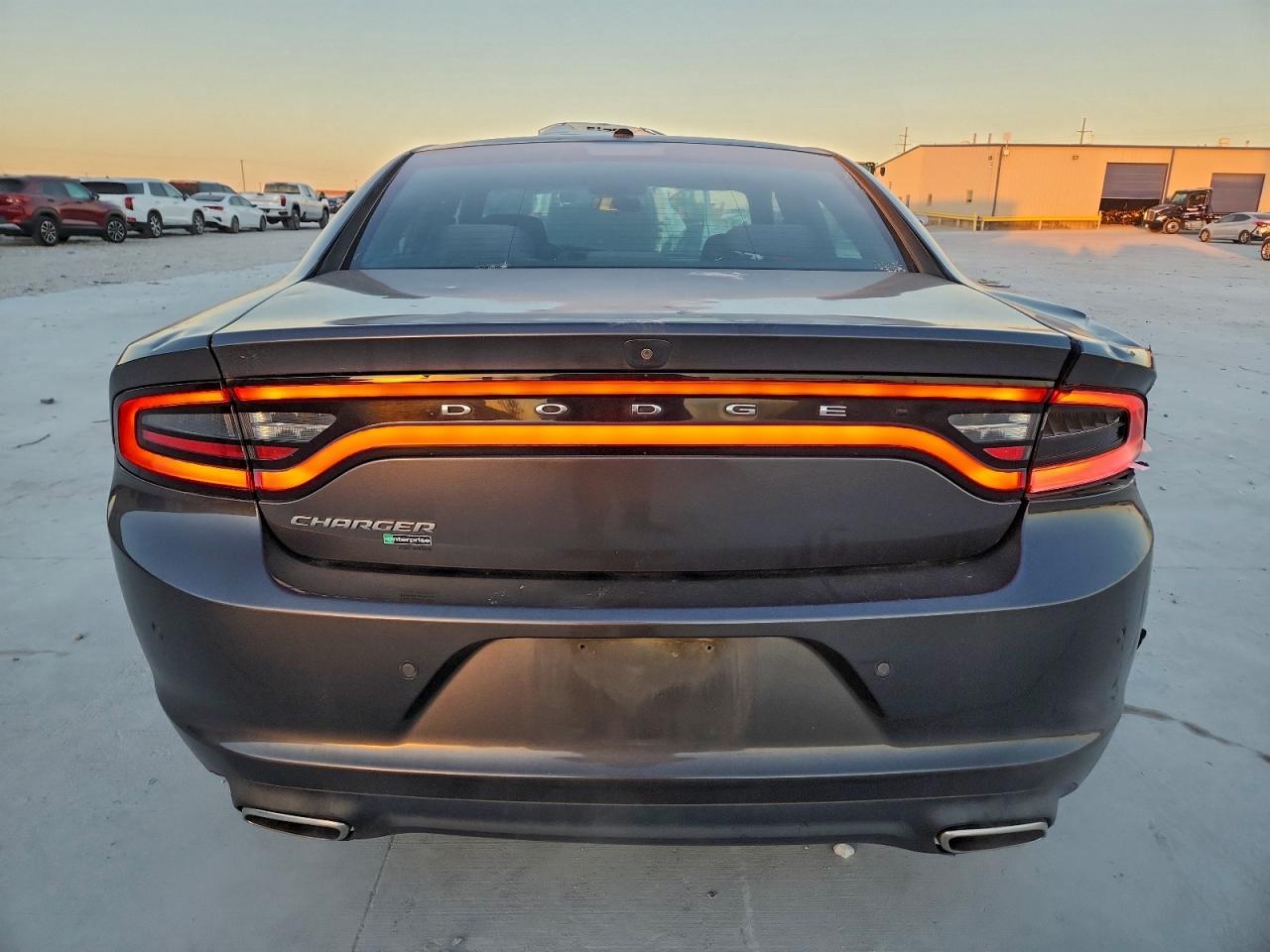 2019 Dodge Charger Sxt - zdjęcie 6