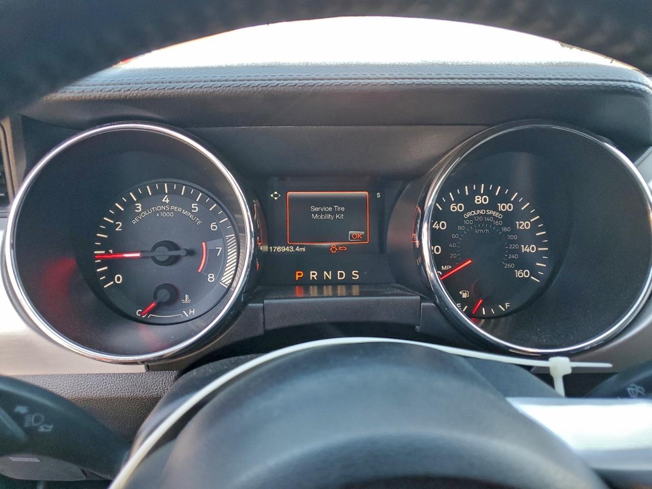 2015 Ford Mustang - zdjęcie 9