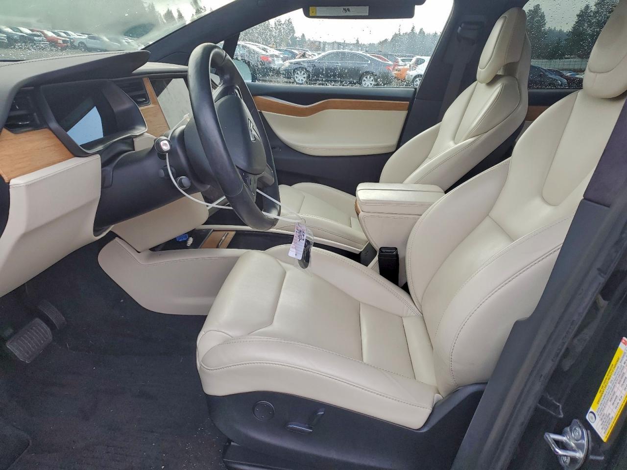 2019 Tesla Model X - zdjęcie 7
