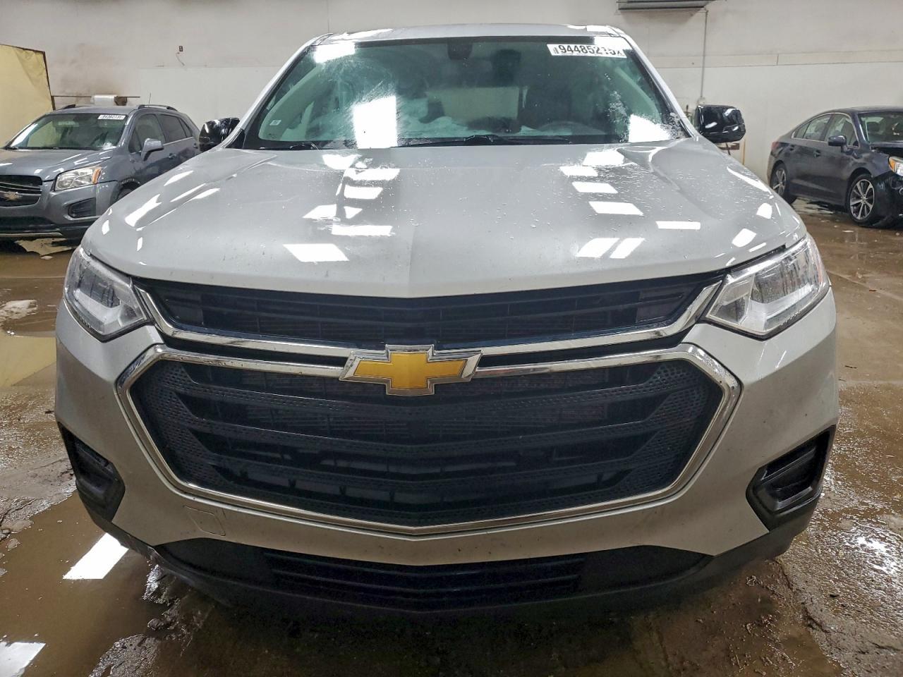 2020 Chevrolet Traverse Ls - zdjęcie 5