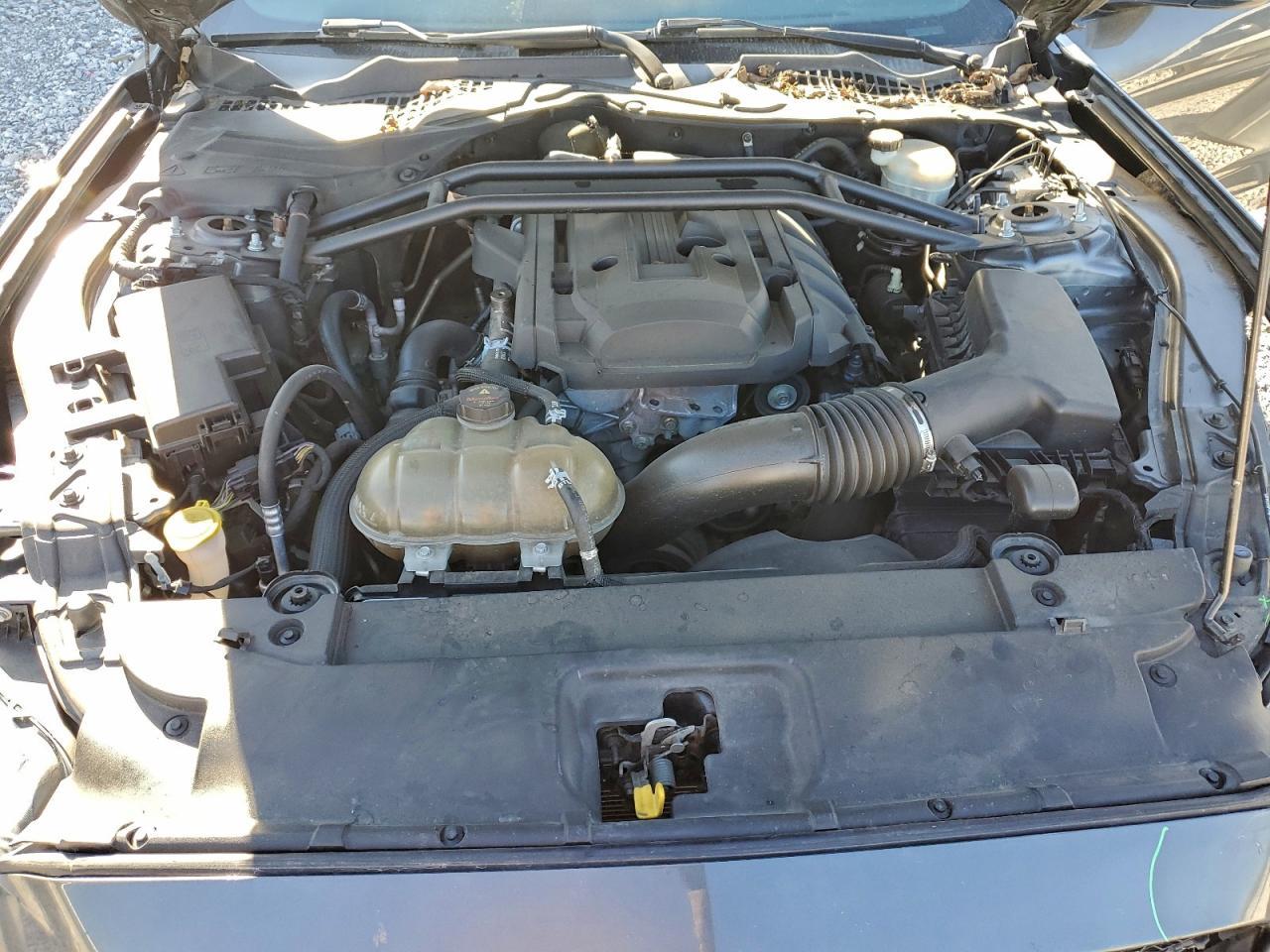 2015 Ford Mustang - zdjęcie 11