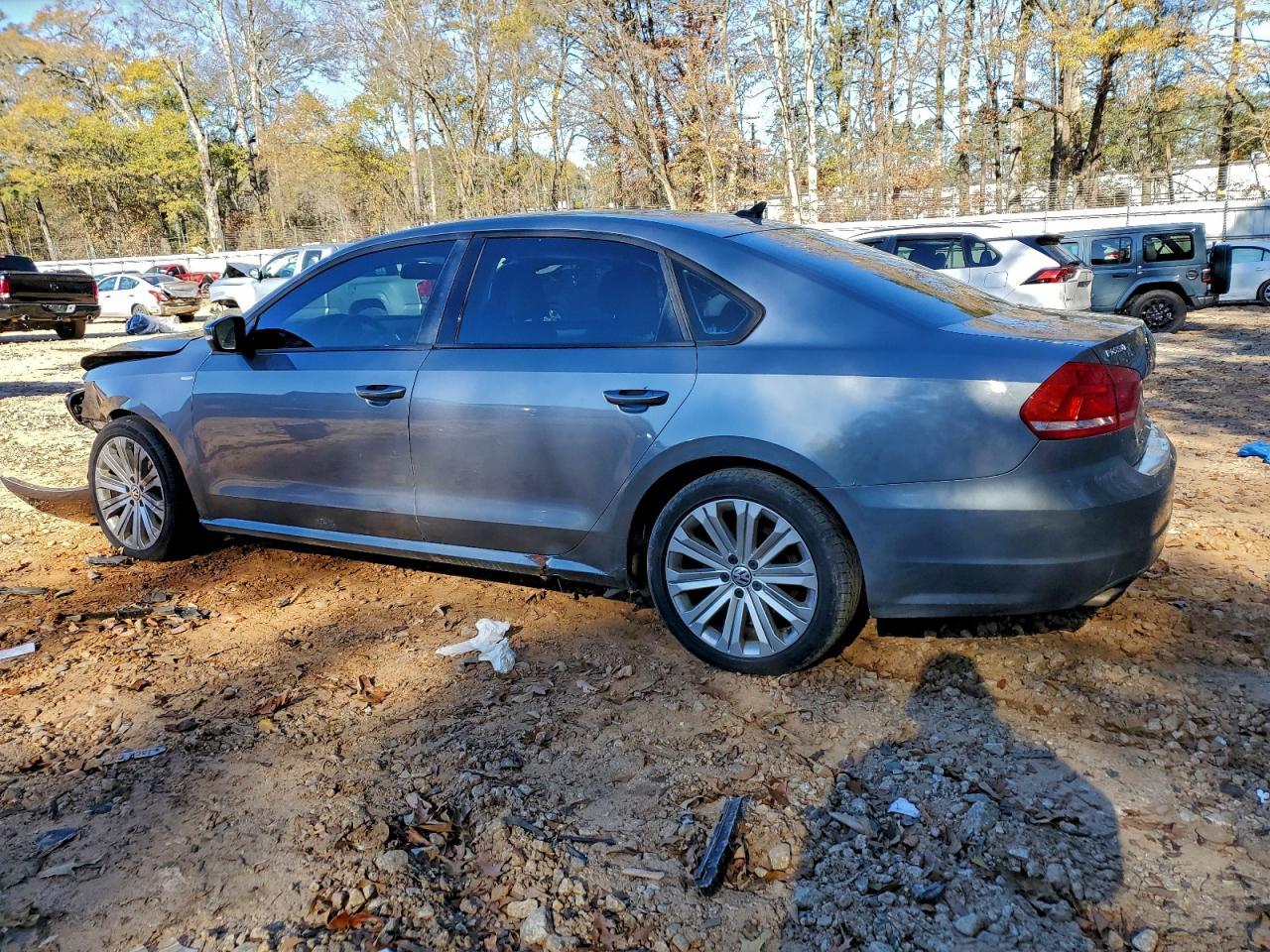 2014 Volkswagen Passat S - zdjęcie 2