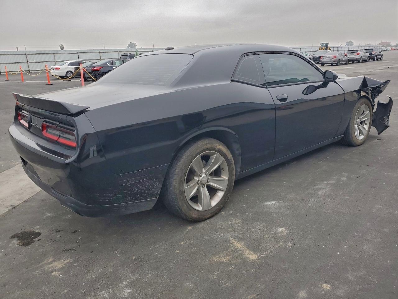 2015 Dodge Challenger Sxt - zdjęcie 3