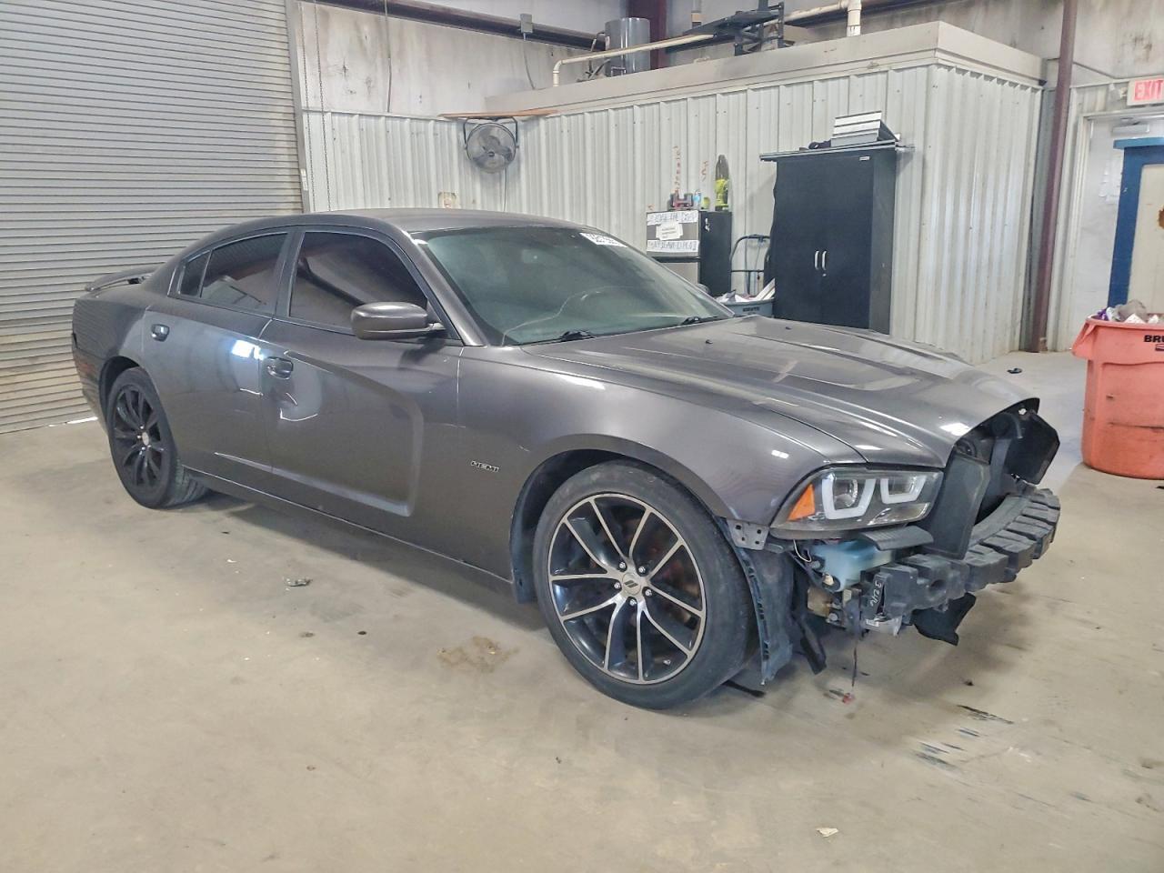 2014 Dodge Charger R/T - zdjęcie 4