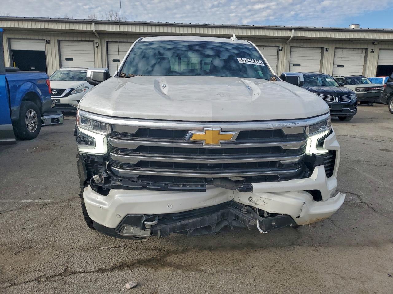 2023 Chevrolet Silverado K1500 High Country - zdjęcie 5