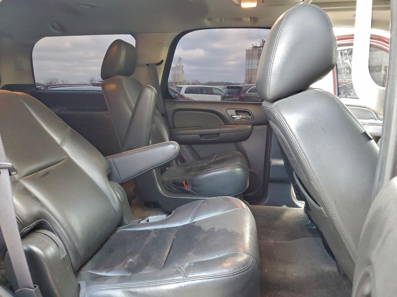 2013 Chevrolet Tahoe K1500 Ltz - zdjęcie 11