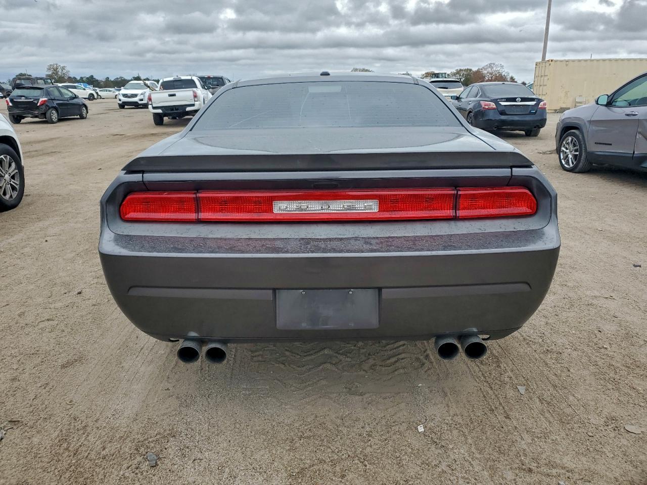 2013 Dodge Challenger R/T - zdjęcie 6