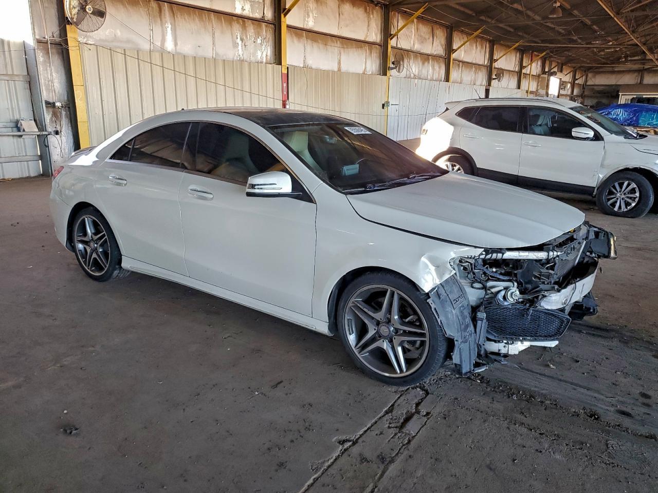 2015 Mercedes-Benz Cla 250 - zdjęcie 4