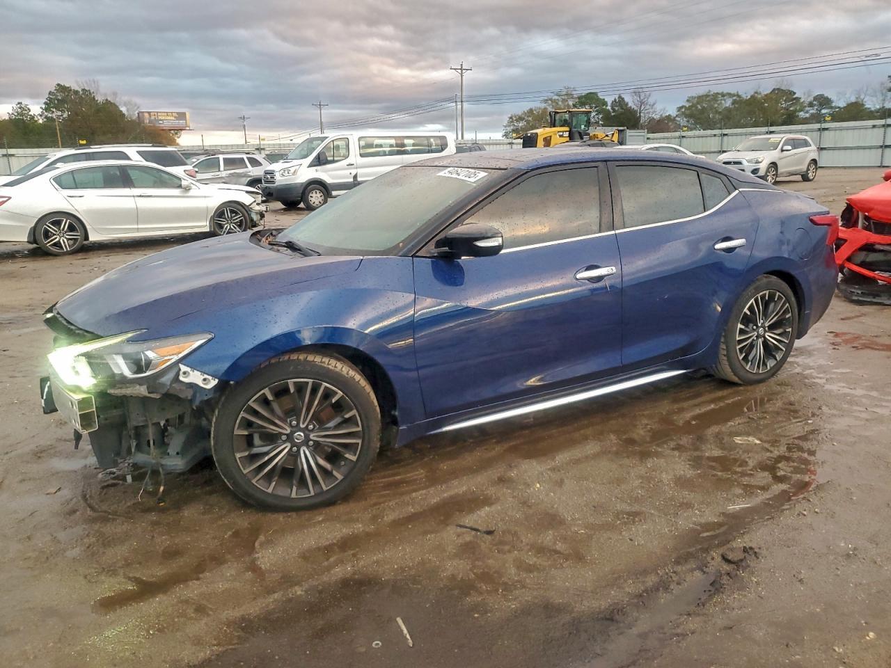 2017 Niss Maxima 3.5 - zdjęcie główne