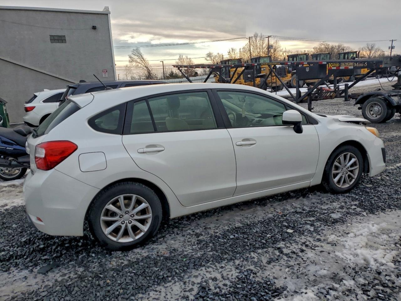 2013 Subaru Impreza Premium - zdjęcie 3