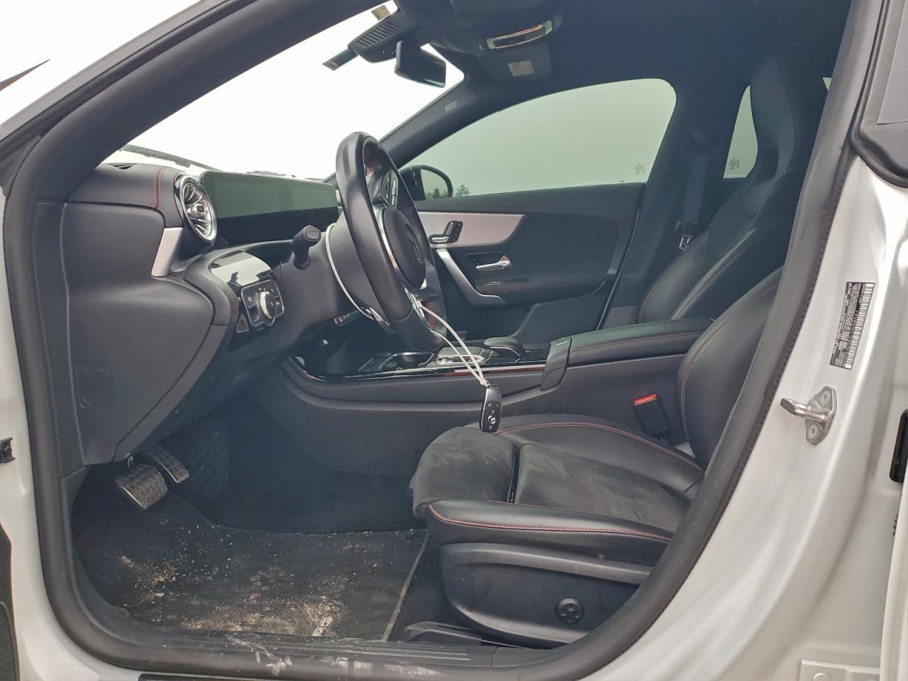 2020 Mercedes-Benz Cla 250 - zdjęcie 7
