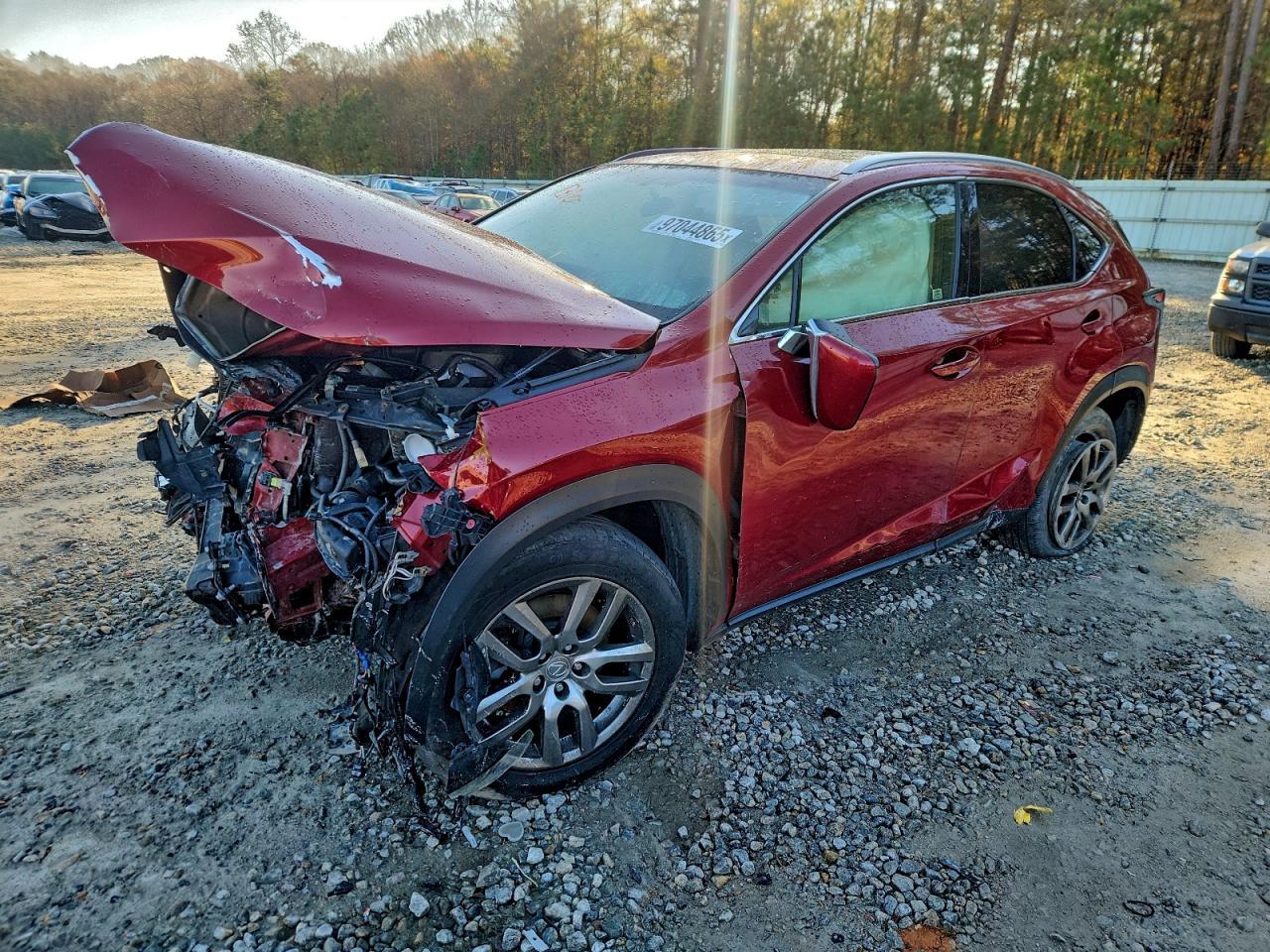 2015 Lexus Nx 200T - zdjęcie główne