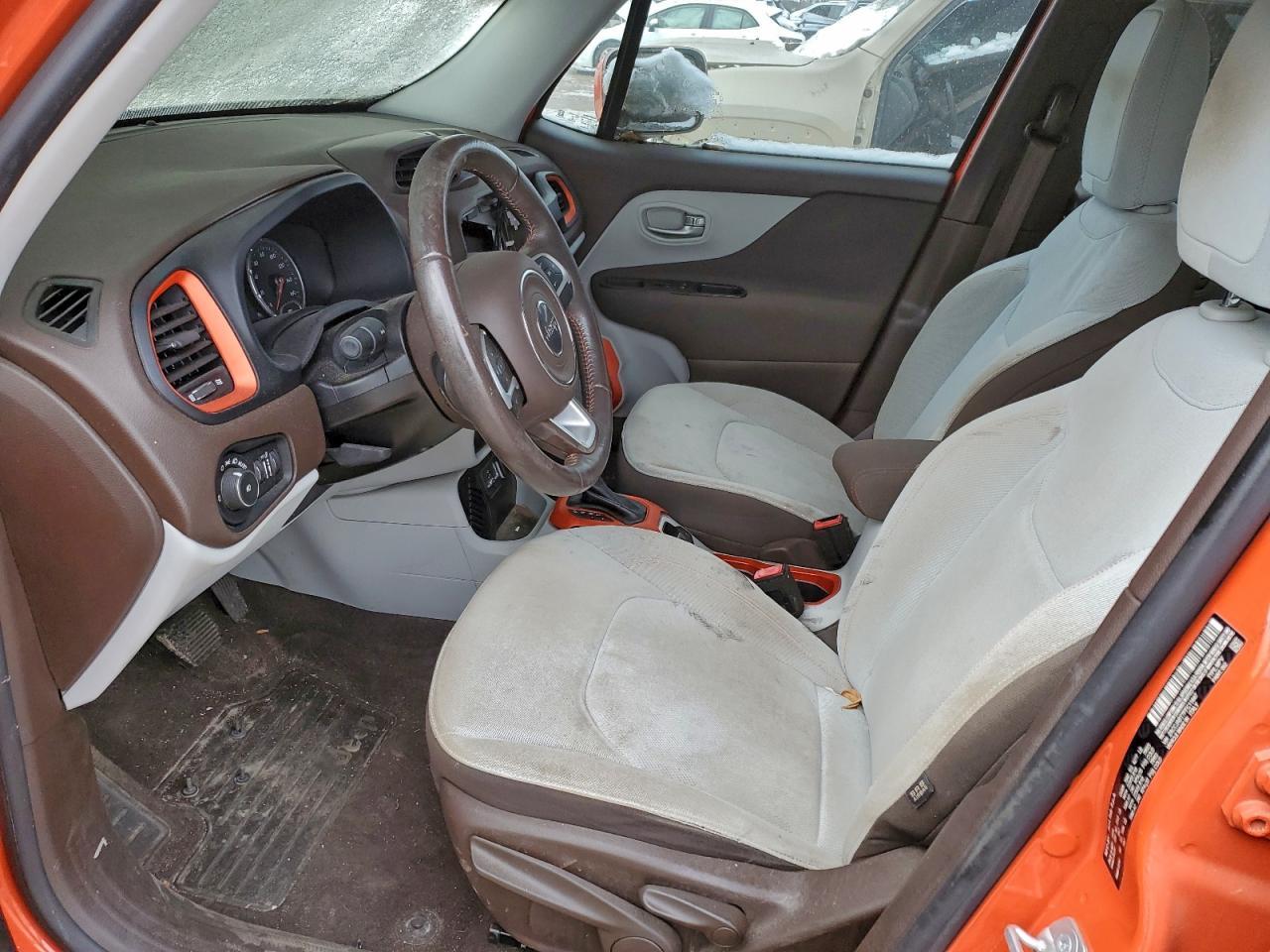 2015 Jeep Renegade Latitude - zdjęcie 7