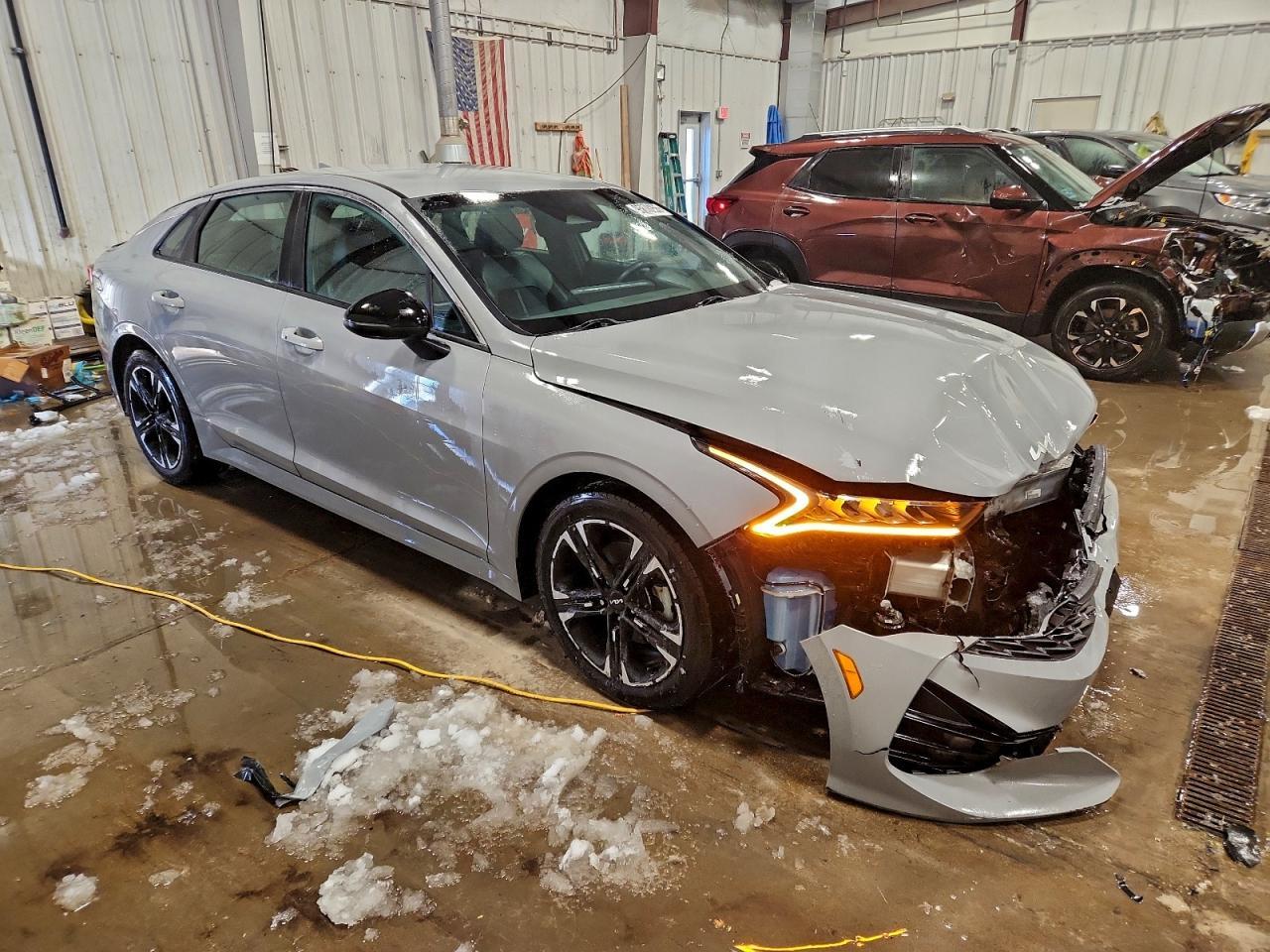 2022 Kia K5 Gt Line - zdjęcie 4