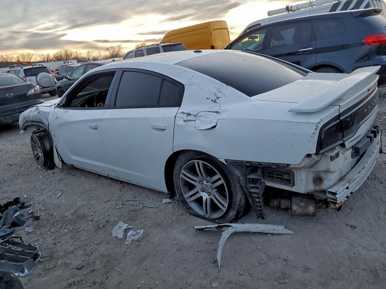 2013 Dodge Charger R/T - zdjęcie 2
