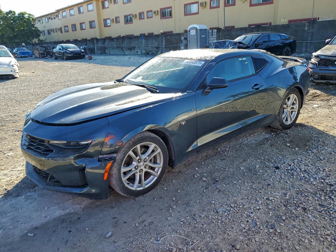 2021 Chevrolet Camaro Ls - zdjęcie główne