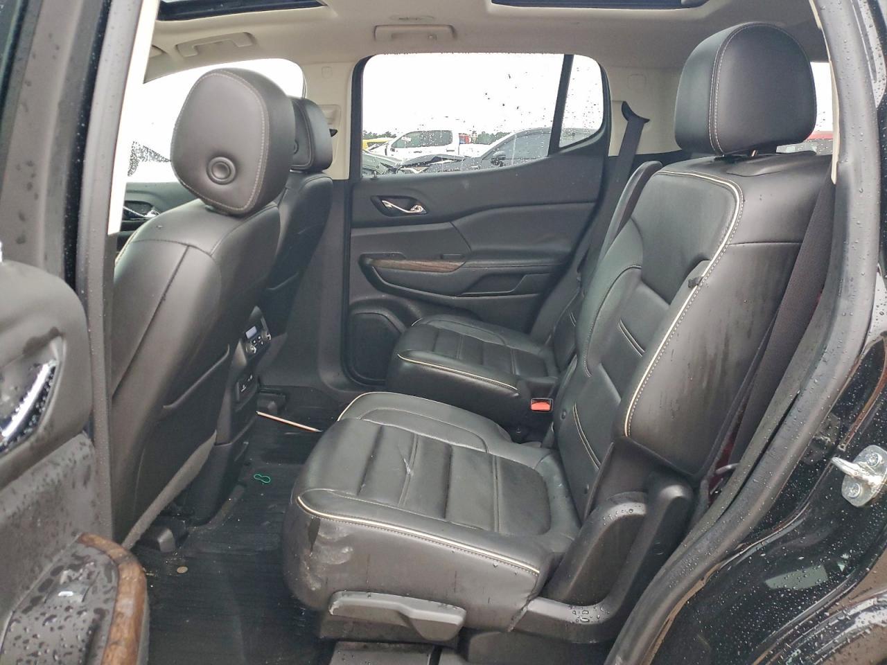 2020 GMC Acadia Denali - zdjęcie 11