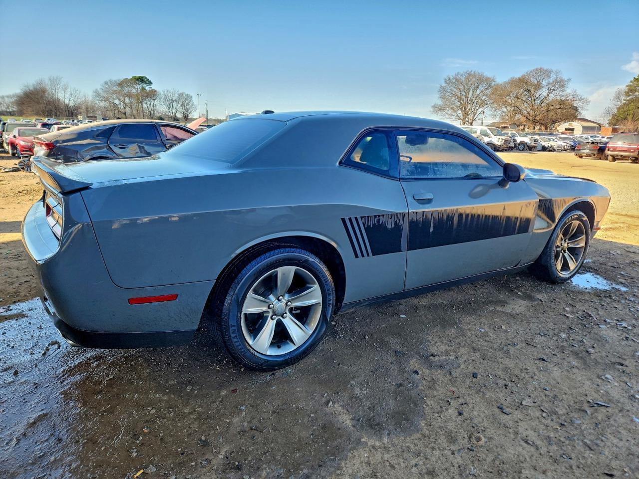 2019 Dodge Challenger Sxt - zdjęcie 3