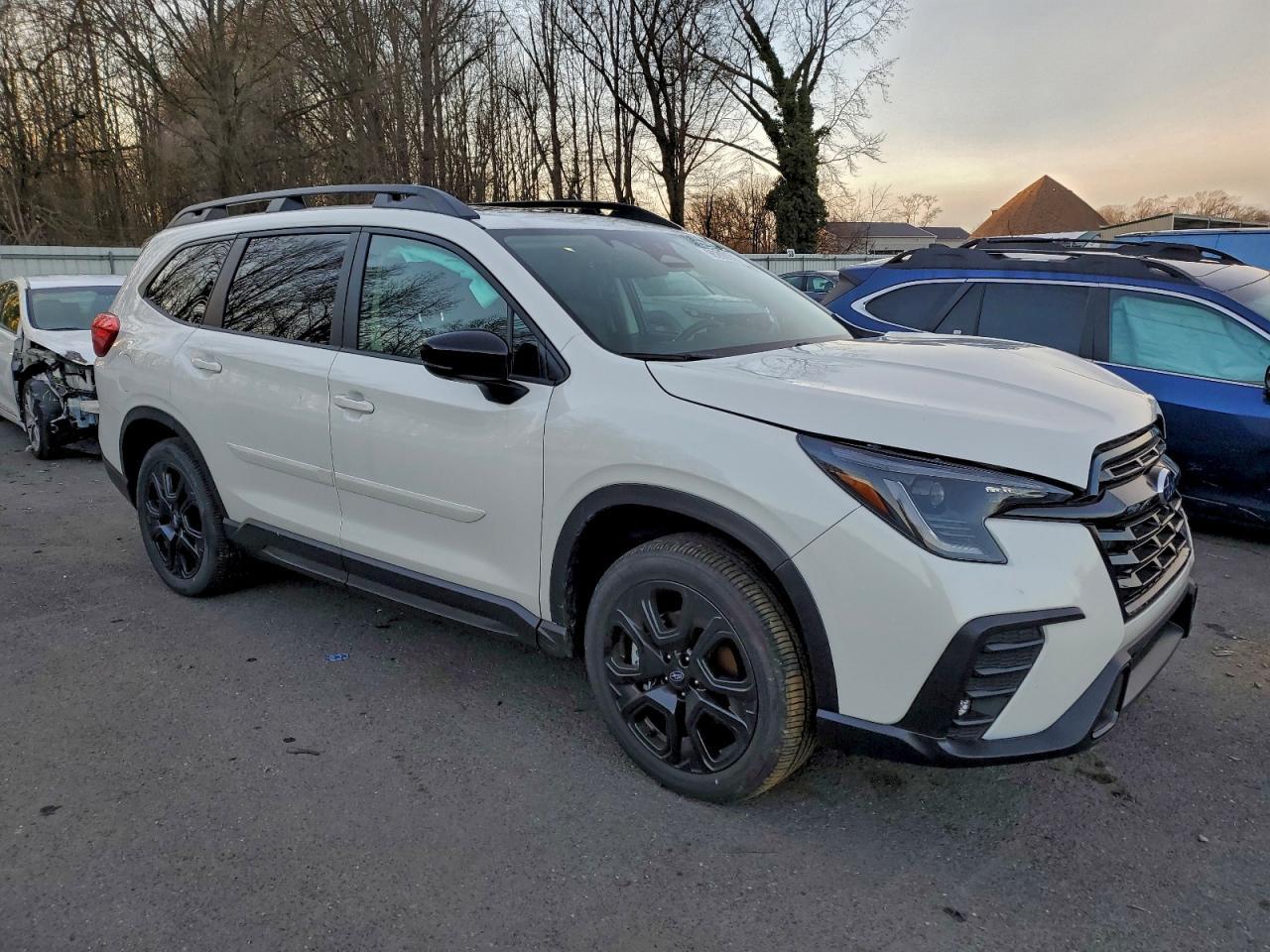 2025 Subaru Ascent Onyx Touring - zdjęcie 4