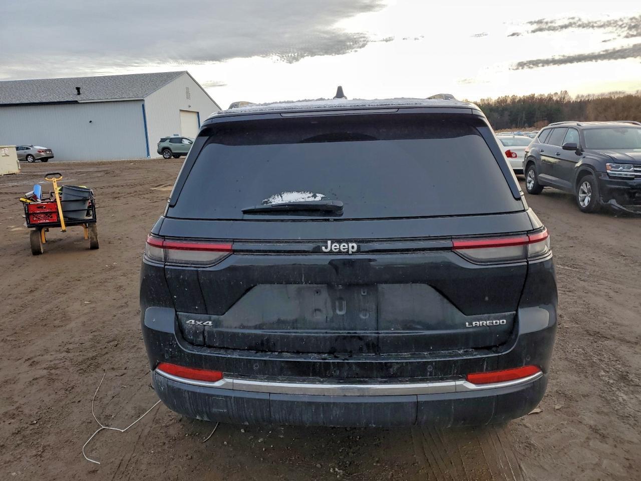 2025 Jeep Grand Cherokee - zdjęcie 6