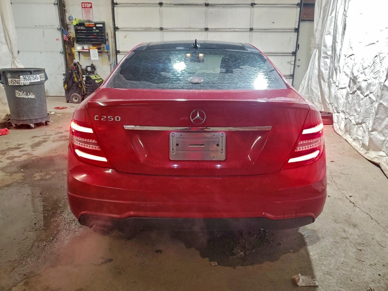 2015 Mercedes-Benz C 250 - zdjęcie 6