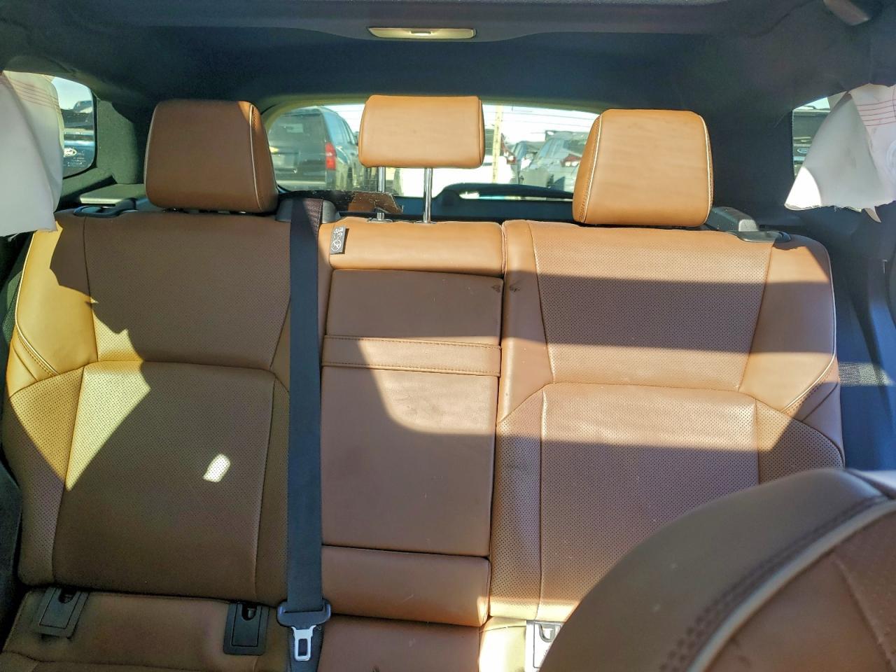 2025 Toyota Crown Signia Xle - zdjęcie 10