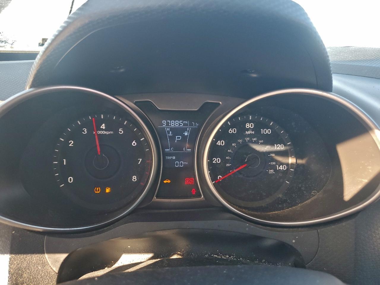 2017 Hyundai Veloster - zdjęcie 9