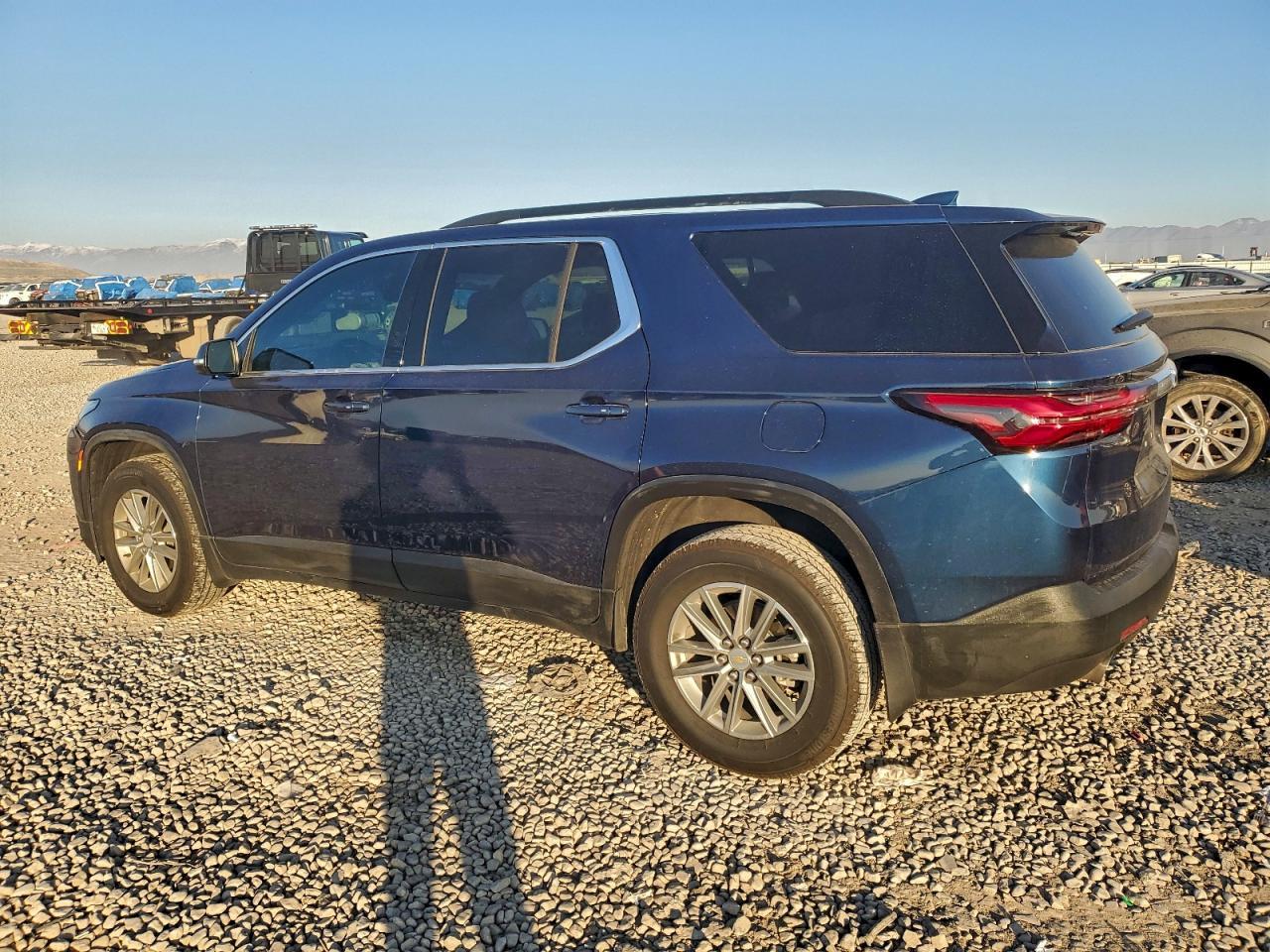 2023 Chevrolet Traverse Lt - zdjęcie 2