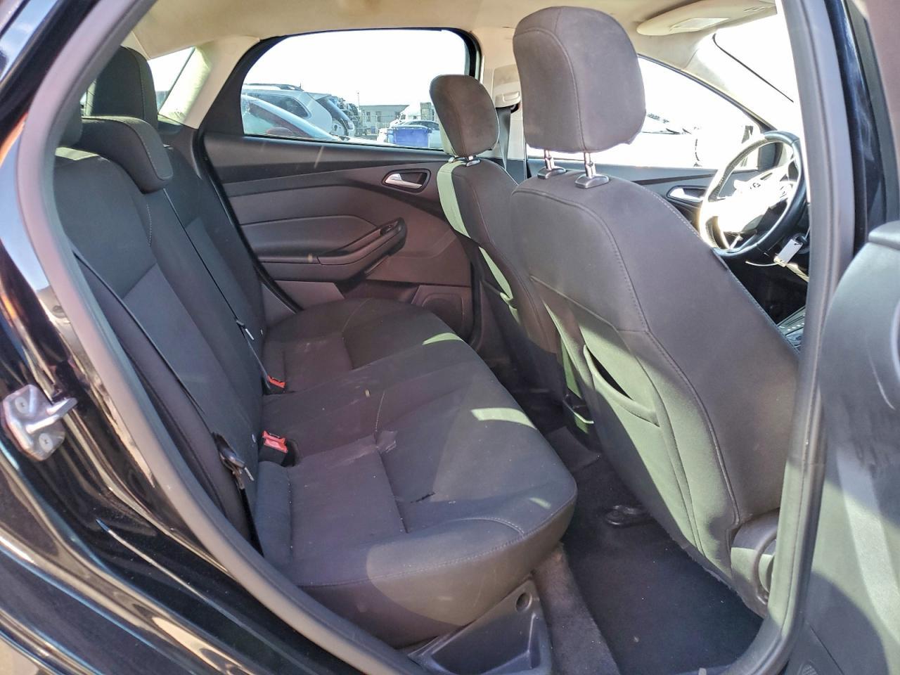 2016 Ford Focus Se - zdjęcie 10