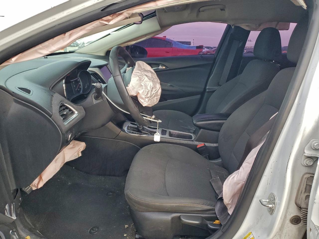 2017 Chevrolet Cruze Ls - zdjęcie 7